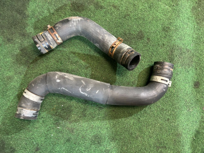 ท่อหม้อน้ำ 45161AG000 45161AG010 SUBARU OUTBACK