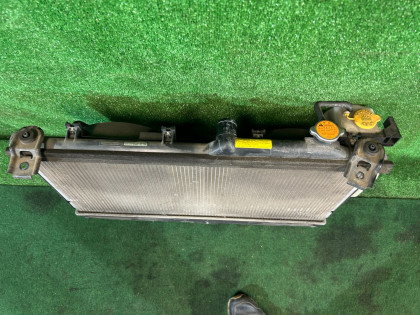 หม้อน้ำ SUBARU OUTBACK OEM 45111AG000 BP9 2004 EJ253 AT