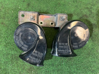 แตร гудок SUBARU OUTBACK OEM 86012AG030 86012AG020 BP9 2004 EJ253 AT