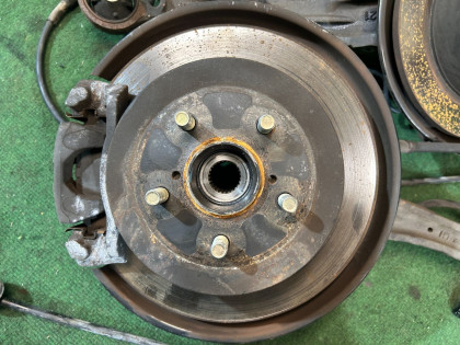 Bujes traseros SUBARU OUTBACK OEM 28473AG000 26700AG000 26692AG020 26692AG030 BP9 2004 EJ253 AT