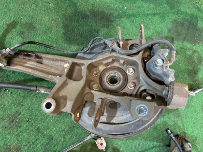 Bujes traseros SUBARU OUTBACK OEM 28473AG000 26700AG000 26692AG020 26692AG030 BP9 2004 EJ253 AT