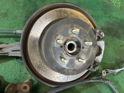 Bujes traseros SUBARU OUTBACK OEM 28473AG000 26700AG000 26692AG020 26692AG030 BP9 2004 EJ253 AT
