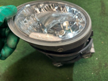 ไฟตัดหมอกซ้าย SUBARU OUTBACK OEM 84501AG030 BP5 2004
