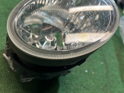 Right fog light SUBARU OUTBACK OEM 84501AG020 BP5 2004