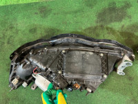 ไฟหน้า Ксенон SUBARU OUTBACK OEM 84001AG020 84001AG030 BP9 2004