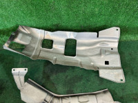 マフラーヒートシールド SUBARU OUTBACK OEM 42054AG000 59024AG061 59024AG071 BP9 2004 EJ253 AT
