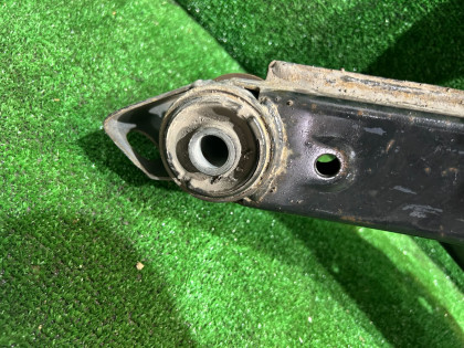 คานหลัง SUBARU LEGACY OEM 20152AE001 BH5 2002 EJ208 MT5
