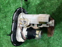 燃料ポンプ целые трубки SUBARU LEGACY OEM 42021AE010 BH5 2002 EJ208 MT5