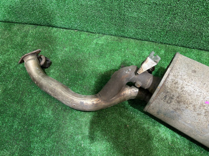 หม้อพักท้าย с заслонкой SUBARU LEGACY OEM 44300AE050 BH5 2002 EJ208 MT5