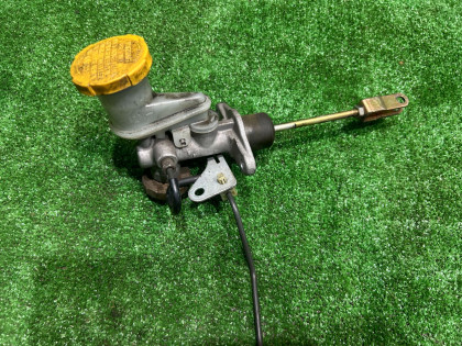 แม่ปั๊มคลัตช์บน Свап SUBARU LEGACY OEM 30622AA010 30620AA013 BH5 2002 EJ208 MT5