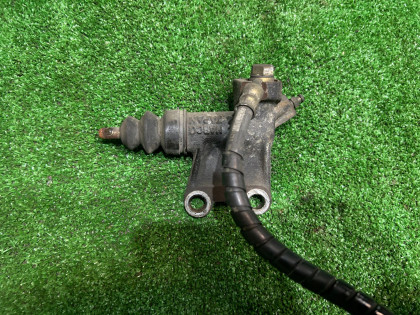 แม่ปั๊มคลัตช์บน Свап SUBARU LEGACY OEM 30622AA010 30620AA013 BH5 2002 EJ208 MT5