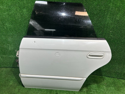 Дверь задняя левая SUBARU LEGACY OEM 60400AE410 BH5 2002 WHITE 51E