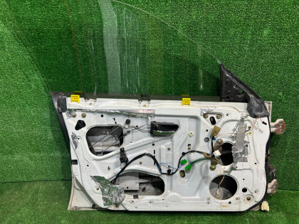 左フロントドア SUBARU LEGACY OEM 60009AE010 BH5 2002 WHITE 51E