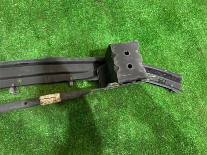 Жесткость бампера передняя SUBARU LEGACY OEM 57711AE320 BH5 2002