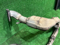 แคทาลิติก Выпускной коллектор SUBARU LEGACY OEM 44102AE080 44179AE030 BH5 2002 EJ208 MT5