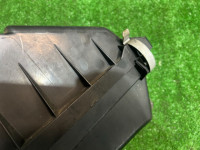 エアクリーナーボックス SUBARU LEGACY OEM 46052FE000 BH5 2002 EJ208 MT5