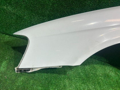 Крыло переднее левое SUBARU LEGACY OEM 57120AE011 BH5 2002 WHITE 51E