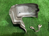 ฝาครอบกันความร้อนเทอร์โบ SUBARU LEGACY OEM 44031AC092 44031AC122 44031AC161 BH5 2002 EJ208 MT5