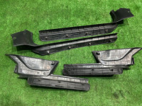 Embellecedores de faldón черные SUBARU LEGACY OEM 94060AE000ML 94060AE010ML 94061AE120ML 94061AE010ML BH5 2002 WHITE 51E