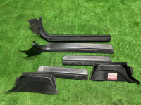 Embellecedores de faldón черные SUBARU LEGACY OEM 94060AE000ML 94060AE010ML 94061AE120ML 94061AE010ML BH5 2002 WHITE 51E