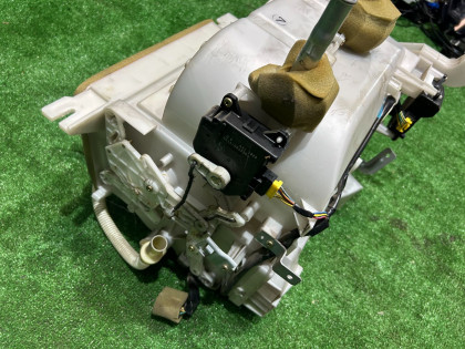 暖风机 SUBARU LEGACY OEM 72110AE000 BH5 2002 EJ208 MT5