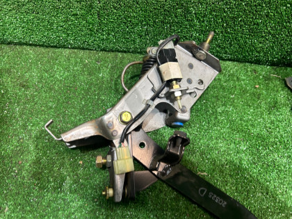 แป้นเหยียบ Комплект SUBARU LEGACY OEM 36015AE01036012AE240 BH5 2002 WHITE 51E