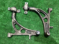 Braços de suspensão dianteiros алюминий SUBARU LEGACY OEM 20200FA230 20200FA220 BH5 2002 EJ208 MT5