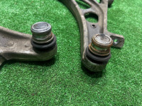 Braços de suspensão dianteiros алюминий SUBARU LEGACY OEM 20200FA230 20200FA220 BH5 2002 EJ208 MT5