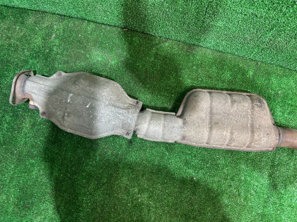 排气中段 катализатор SUBARU LEGACY OEM 44200AE120 BH5 2002 EJ208 MT5