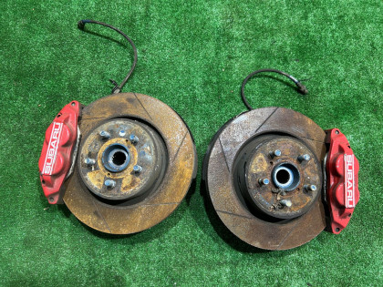 ดุมล้อหน้า 4 pod 28052AA000 28313AE020 28313AE030 SUBARU LEGACY