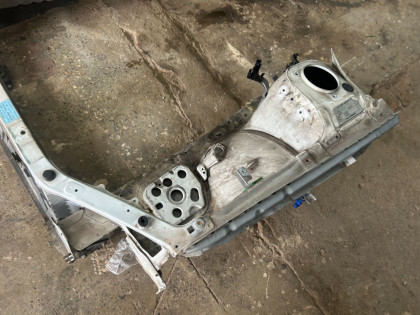แผงหน้าหม้อน้ำ SUBARU LEGACY OEM 53060AE001 53020AE081 53020AE091 53040AE000 53060AE051 BH5 2002