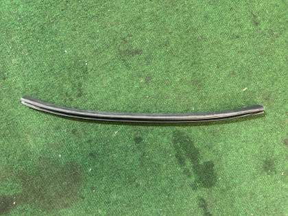 แผ่นกันโคลนซุ้มล้อขวา 91022AG040 SUBARU OUTBACK
