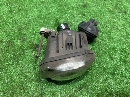 Фара противотуманная правая 114-20751 R SUBARU LEGACY OEM 84501AE180 BH5 2002
