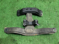 คานรองเกียร์ธรรมดา SUBARU LEGACY OEM 41022AC180 41011AE020 BE5 BH5 1999 EJ208 MT5