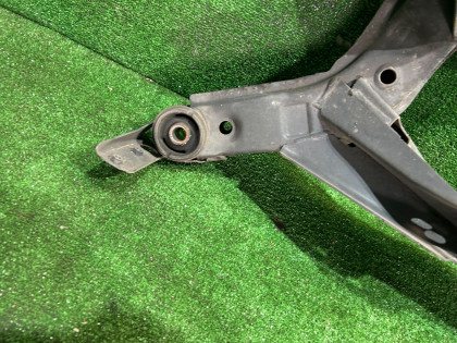 Балка задняя SUBARU LEGACY OEM 20152AE000 BHE BH9 BH5 BE5 BE9 BEE 1999 EJ208 MT5