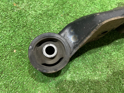 デフマウント SUBARU LEGACY OEM 41310AE020 BE5 BH5 1999 EJ208 MT5