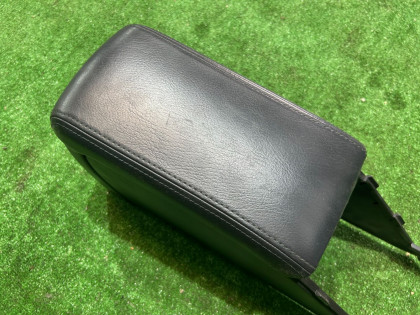 Glovebox and armrest кожа SUBARU LEGACY OEM 92111AE030ML BE5 1999 BLACK 47A, 88H