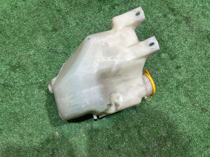 玻璃水壶 SUBARU LEGACY OEM 86610AE010 BHE BH9 BH5 BE5 BE9 BEE 1999 EJ208 MT5