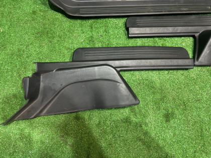 Накладки на пороги черные SUBARU LEGACY OEM 94060AE000ML 94060AE010ML 94061AE120ML 94061AE010ML BE5 BE9 BEE 1999 BLACK 47A, 88H