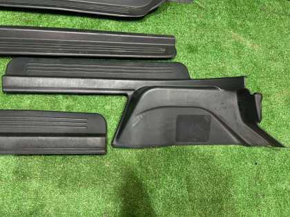 Накладки на пороги черные SUBARU LEGACY OEM 94060AE000ML 94060AE010ML 94061AE120ML 94061AE010ML BE5 BE9 BEE 1999 BLACK 47A, 88H