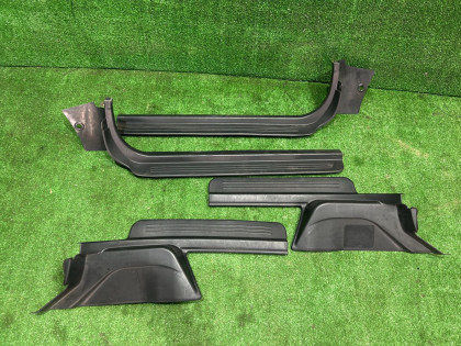คิ้วชายบันได черные 94060AE000ML 94060AE010ML 94061AE120ML 94061AE010ML SUBARU LEGACY