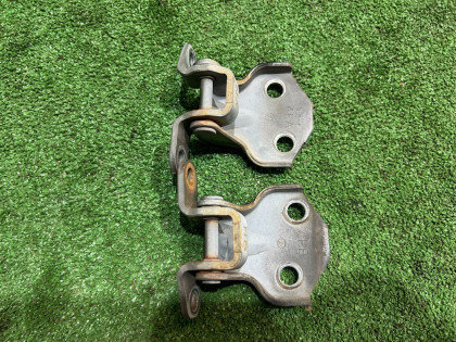 Bisagras de la puerta delantera izquierda 61220AC000 61220AC010 SUBARU LEGACY