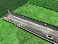 左サイドシル SUBARU LEGACY OEM 96051AE010VF BE5 BH5 BH9 BE9 BHE BEE 1999 BLACK 47A, 88H