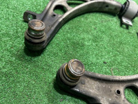 ปีกนกหน้า алюминий SUBARU LEGACY OEM 20200FA061 BHE BH9 BH5 BE5 BE9 BEE 1999 EJ208 MT5
