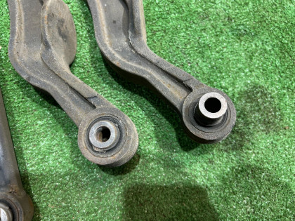 リアアーム SUBARU LEGACY OEM 20250AE010 20250AE000 20250AE020 20250AE040 BHE BH9 BH5 BE5 BE9 BEE 1999 EJ208 MT5
