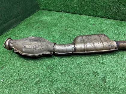 Secção central do escape катализатор SUBARU LEGACY OEM 44200AE021 BE5 BH5 1999 EJ208 MT5