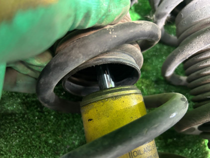 โช้คอัพ bilstein SUBARU LEGACY OEM 20310AE220 20310AE230 20365AE070 20330AE130 BE5 BH5 1999 EJ208 MT5