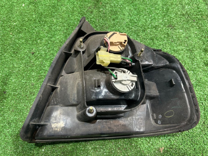 Farolim traseiro esquerdo SUBARU LEGACY OEM 84201AE05A BEE BE9 BE5 1999