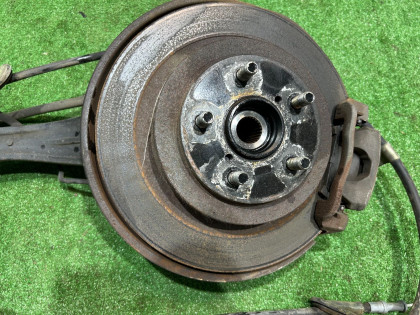 Cubos traseiros SUBARU LEGACY OEM 28462AE011 28474AE000 20252AE001 26700AE030 BHE BH9 BH5 BE5 BE9 BEE 1999 EJ208 MT5