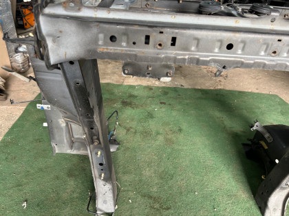 แผงหน้าหม้อน้ำ SUBARU LEGACY OEM 53060AE000 BE5 1999 BLACK 47A, 88H